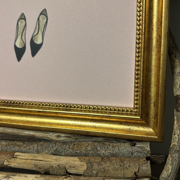 Framed Ghost with High Heel Shoes 8x10 Wall Art Pink Canvas Gold Frame NEW - Picture 3 of 10